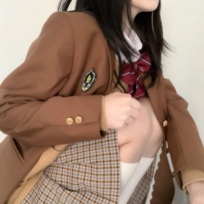 甜蜜寂寞女孩